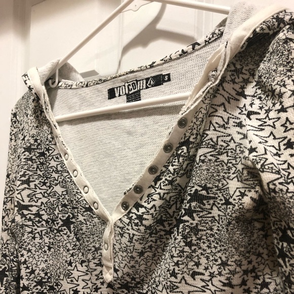 Volcom Small hooded pullover white with stars - Picture 3 of 7